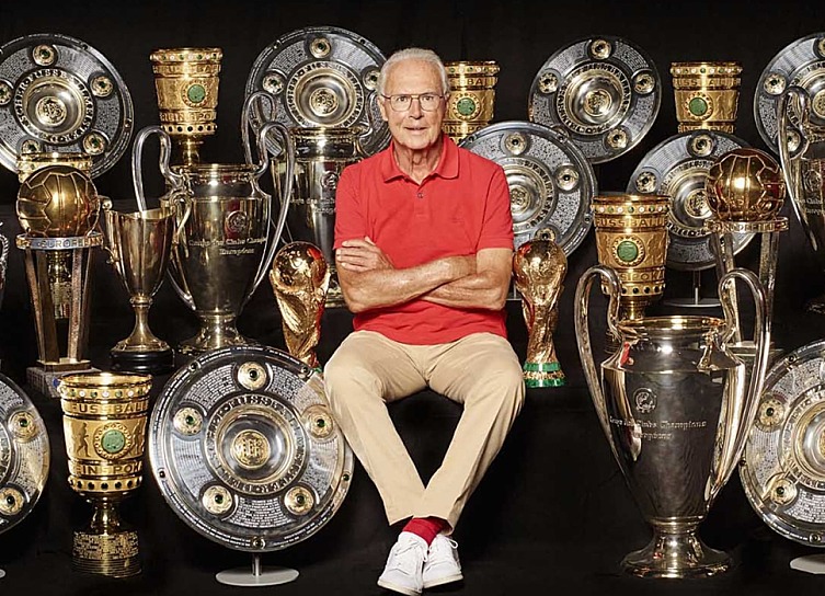 INMORTALES MUNDIALISTAS DE LA TÁCTICA Y LA ESTRATEGIA: FRANZ BECKENBAUER