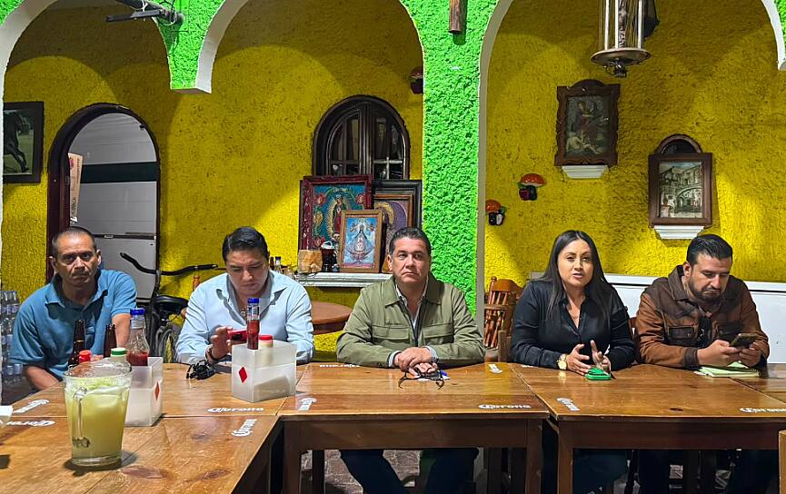 RECORRE CARLOS PUENTE OJOCALIENTE Y PLANTEA IMPULSAR INDUSTRIALIZACIÓN LOCAL