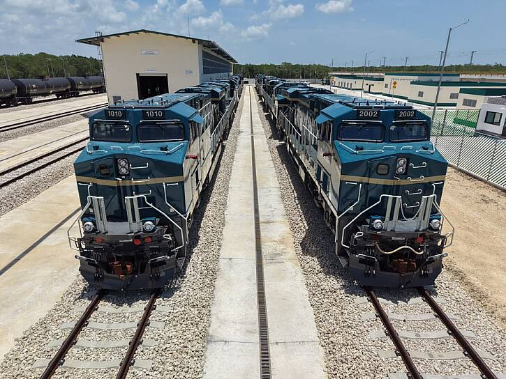 ANUNCIA SHEINBAUM LLEGADA DE LAS PRIMERAS LOCOMOTORAS DEL TREN MAYA DE CARGA