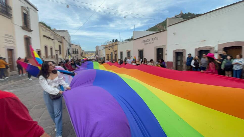 REÚNE MARCHA DEL ORGULLO LGBT+ EXIGENCIAS POR DERECHOS E IGUALDAD