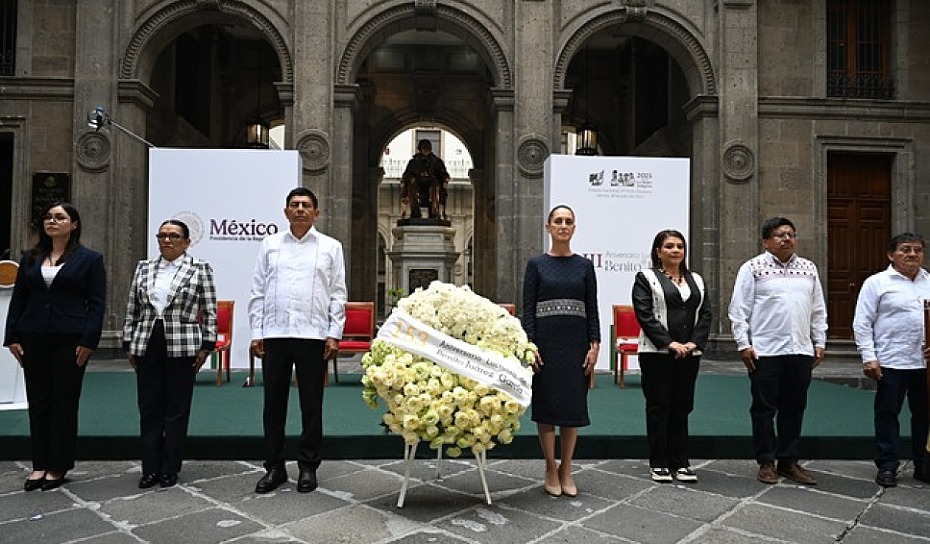 CONMEMORAN EL 153 ANIVERSARIO LUCTUOSO DE BENITO JUÁREZ