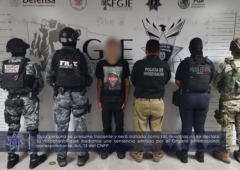 ASEGURAN A JOVEN POR NARCOMENUDEO; TENÍA UNA ORDEN DE APREHENSIÓN