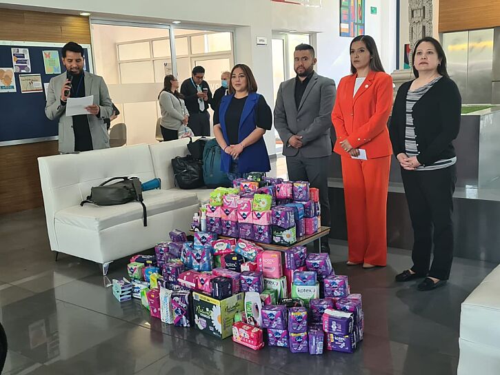 DONA UVC PRODUCTOS DE HIGIENE AL CERERESO FEMENIL