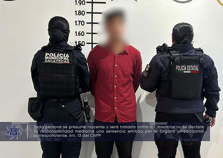 ASEGURAN A JOVEN TRAS INCIDENTE CON POLICÍAS EN LA AGRONÓMICA