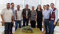 RECONOCE INEA A DAVID MONREAL POR ERRADICAR EL ANALFABETISMO