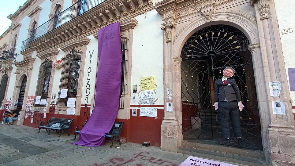 RECHAZA CONSEJO UNIVERSITARIO  RENUNCIA DE RUBÉN IBARRA