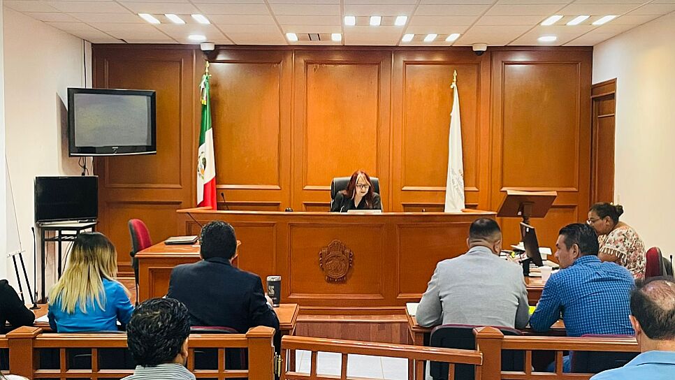 PROMUEVE JENNY GONZÁLEZ NULIDAD DE AUDIENCIA Y RECUSACIÓN