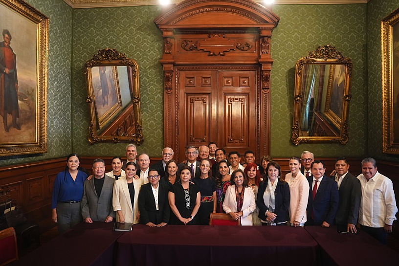 SE COMPROMETE DMA CON UNIVERSALIZACIÓN DE LA SALUD 