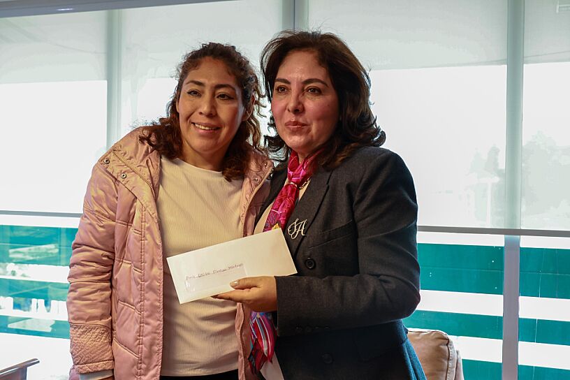 OTORGA GODEZAC APOYOS A FAMILIAS VULNERABLES