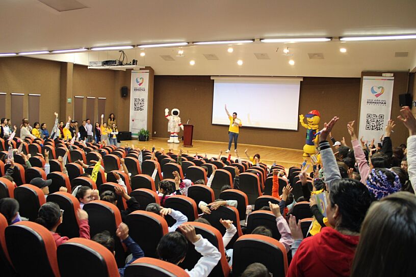 ARRANCA EL VERANO CUÁNTICO CAMPAMENTO ZIGZAG 2025