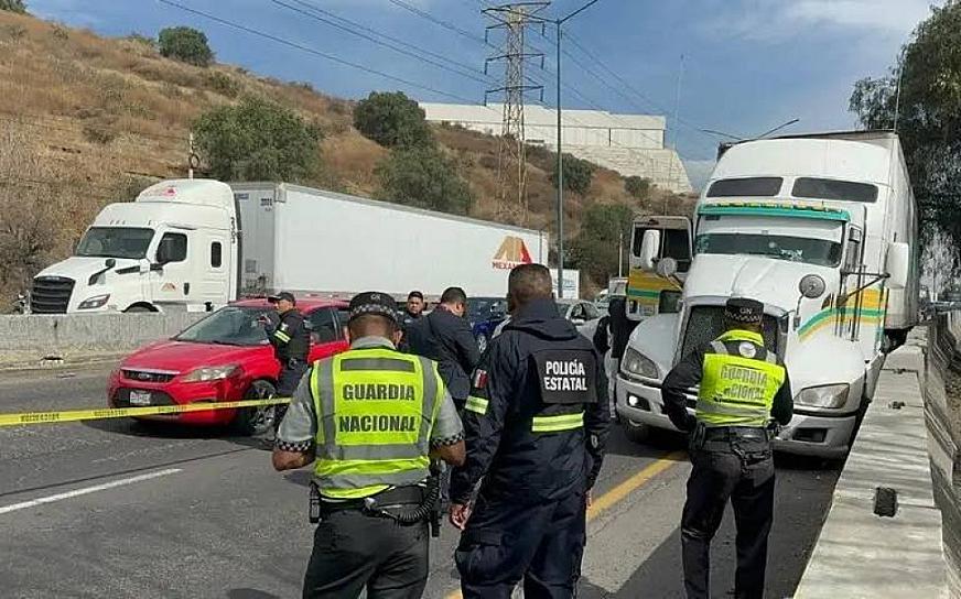 ANUNCIAN TRANSPORTISTAS PARO NACIONAL POR INSEGURIDAD EN CARRETERAS 