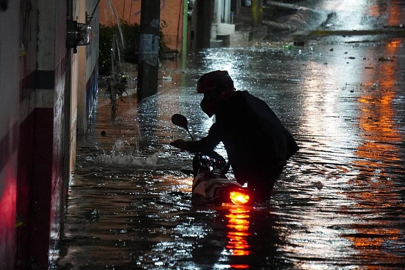 REFUERZAN ACCIONES PREVENTIVAS TRAS LLUVIAS EN LA CAPITAL