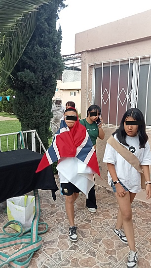 ATIENDE PROTECCIÓN CIVIL ATAQUE DE ABEJAS EN CURSO DE VERANO EN GUADALUPE