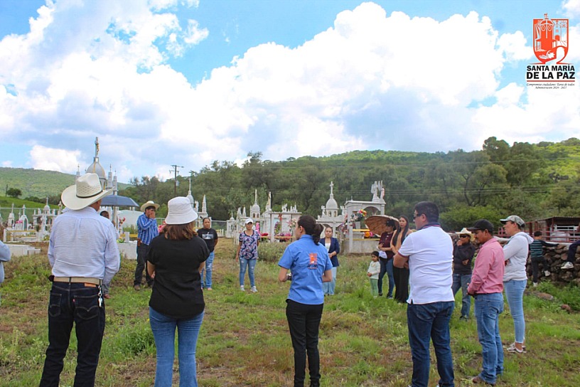 AMPLÍA SANTA MARÍA DE LA PAZ PANTEÓN DE SAN MIGUEL TEPETITLÁN