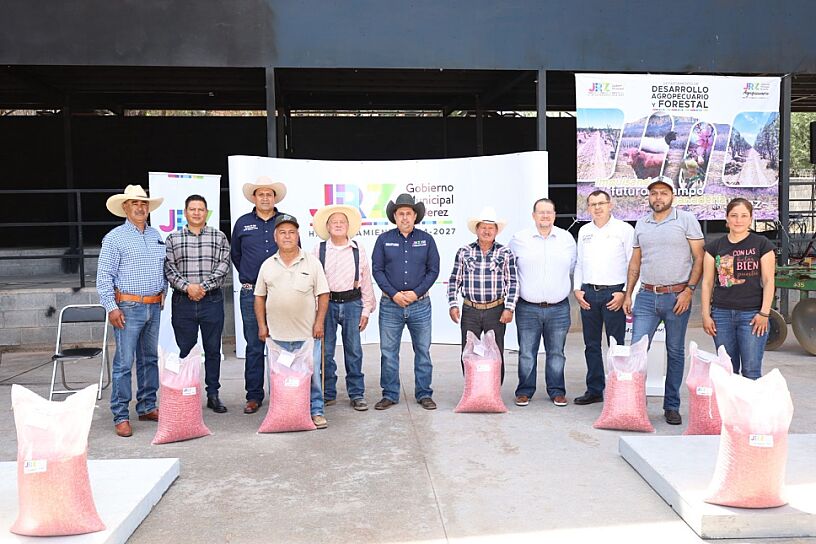 ENTREGAN 7 TONELADAS DE MAÍZ PERLITA A PRODUCTORES DE JEREZ