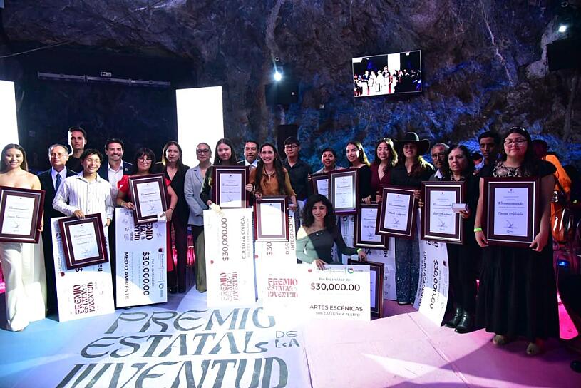 RECONOCE GOBIERNO ESTATAL TALENTO DE 16 JÓVENES ZACATECANOS