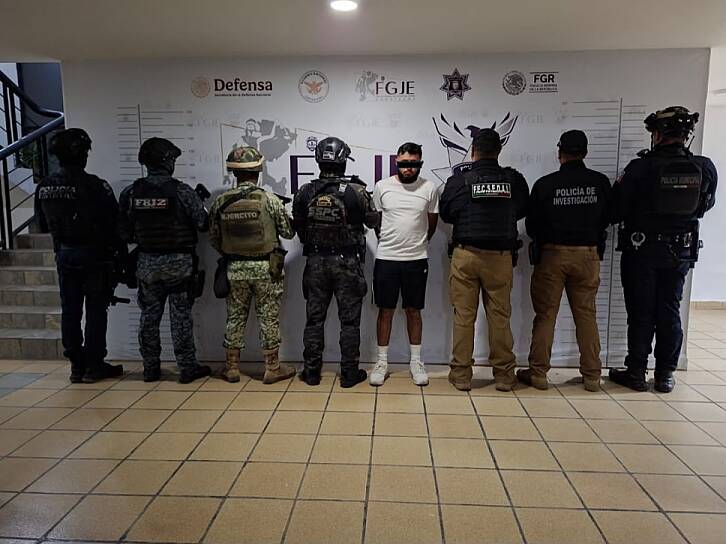 DETIENEN A EXTORSIONADOR DE COMERCIOS EN FRESNILLO