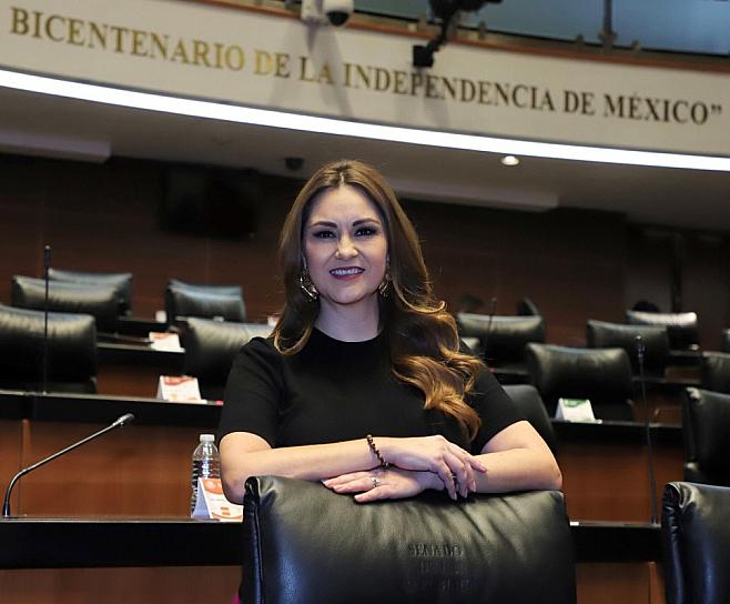 APLAUDE GEOVANNA BAÑUELOS QUE SEA PT LA SEGUNDA BANCADA MÁS PRODUCTIVA