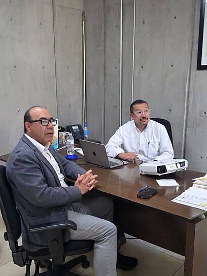 -Agárrese mi rector, los muchachos vienen con todo este semestre