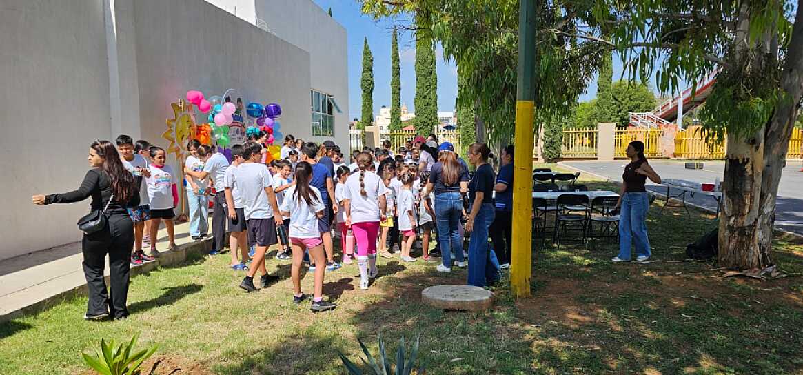 CONCLUYE SMDIF CURSO NIÑEZ EN ACCIÓN CON ACTIVIDADES RECREATIVAS