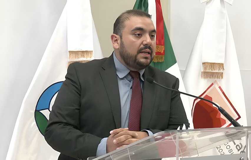 EXIGE GONZÁLEZ ROMO ACLARAR SUBSIDIOS Y DESTAPA VIVIENDA DE MIGUEL ALONSO