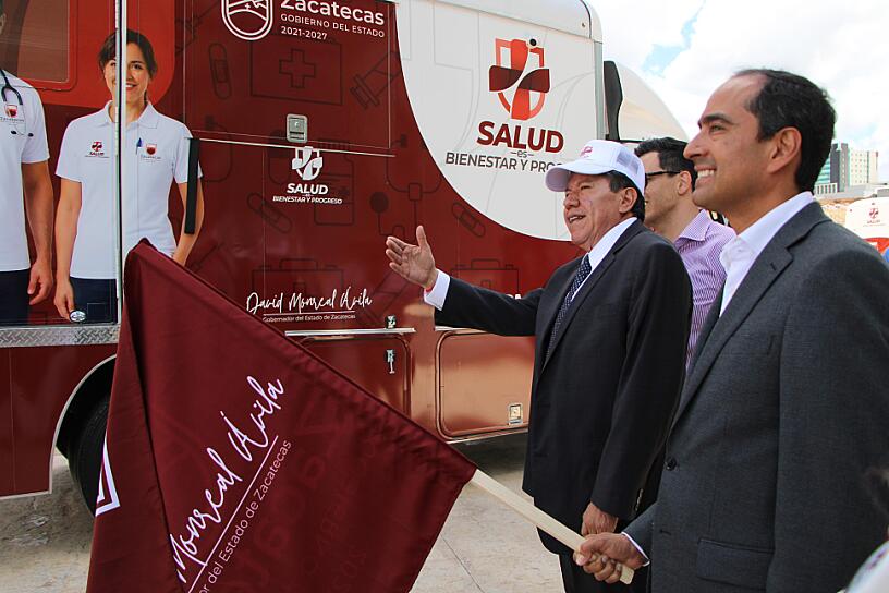 IMPULSA PEPE SALDÍVAR ACCESO A SALUD CON UNIDADES MÓVILES