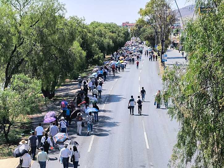 PRESIONA SITTEZ CON BLOQUEOS POR JUBILACIONES DETENIDAS