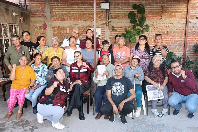 RECORRE JULIA OLGUÍN COLONIAS PARA ESCUCHAR NECESIDADES DE FAMILIAS