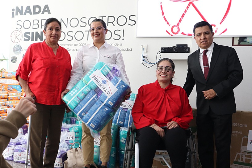 ENTREGA INCLUZAC APOYOS FUNCIONALES A 40 PERSONAS CON DISCAPACIDAD
