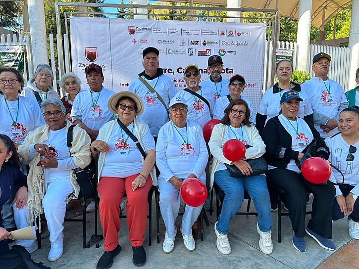 REALIZA SECRETARÍA DE SALUD CAMINATA PARA PROMOVER ENVEJECIMIENTO SALUDABLE