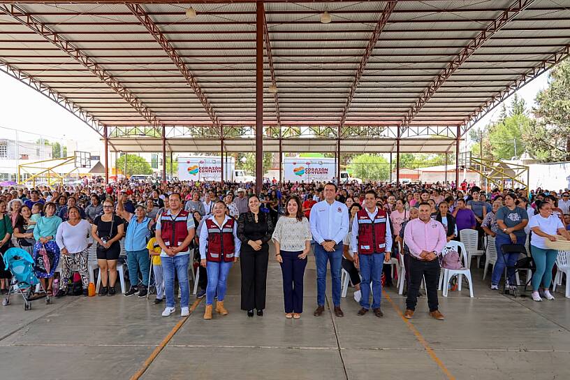 ENTREGA CORAZÓN CONTENTO MÁS DE MIL 500 DESPENSAS EN MIGUEL AUZA