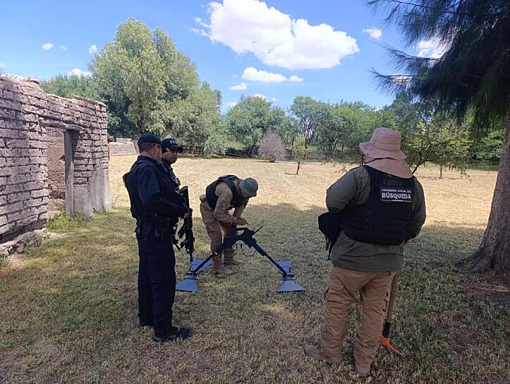 REALIZAN AUTORIDADES PROSPECCIÓN FORENSE PARA BUSCAR DESAPARECIDOS EN JEREZ