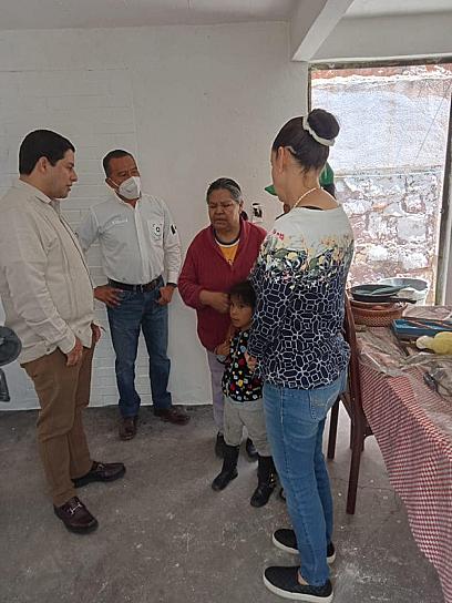  APOYA ALCALDE JORGE MIRANDA A FAMILIA TRAS INCENDIO EN LA FELIPE ÁNGELES 