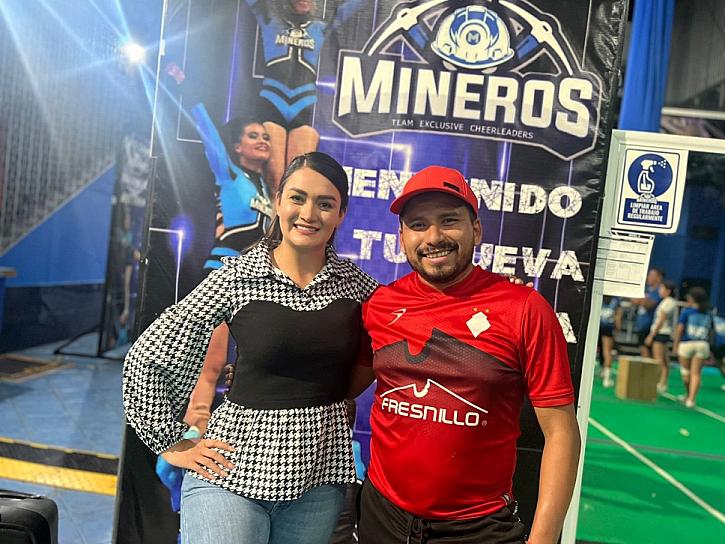 APOYA BENNELLY HERNÁNDEZ A CHEERLEADERS MINEROS