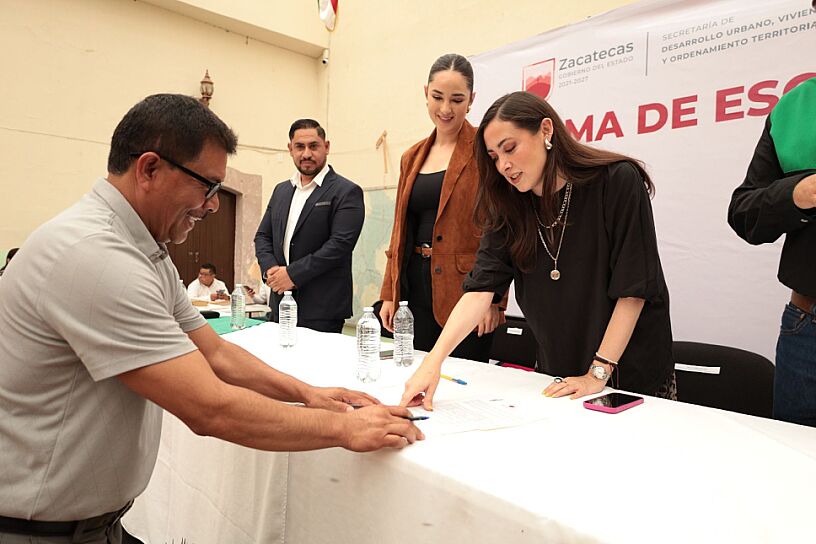 GARANTIZA SEDUVOT CERTEZA JURÍDICA A 304 FAMILIAS ZACATECANAS