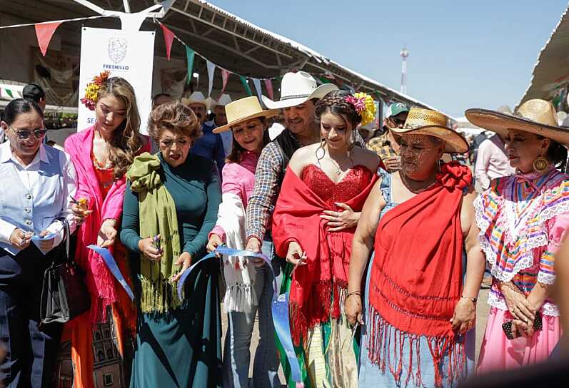 INAUGURAN LA EXPO TIANGUIS GANADERO 2026 EN FRESNILLO