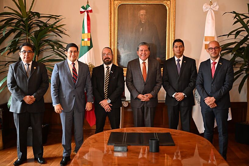 FORTALECE GOBERNADOR RELACIÓN CON ESPAÑA, HONDURAS Y GUATEMALA
