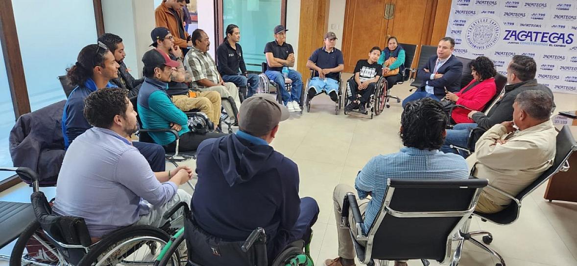 APOYA MIGUEL VARELA A EQUIPO DE BÁSQUETBOL 'MINEROS RUEDAS DE PLATA'