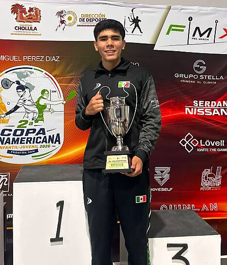 CONQUISTA JORGE VELÁZQUEZ ORO Y PLATA EN PANAMERICANO DE FRONTENIS