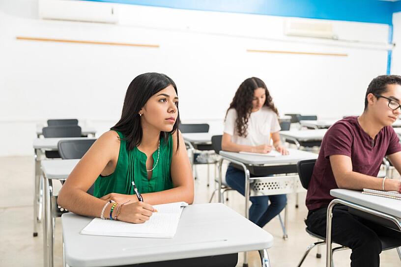 DEL SALÓN DE CLASES AL MUNDO REAL: LA NUEVA RUTA DE LA PREPARATORIA