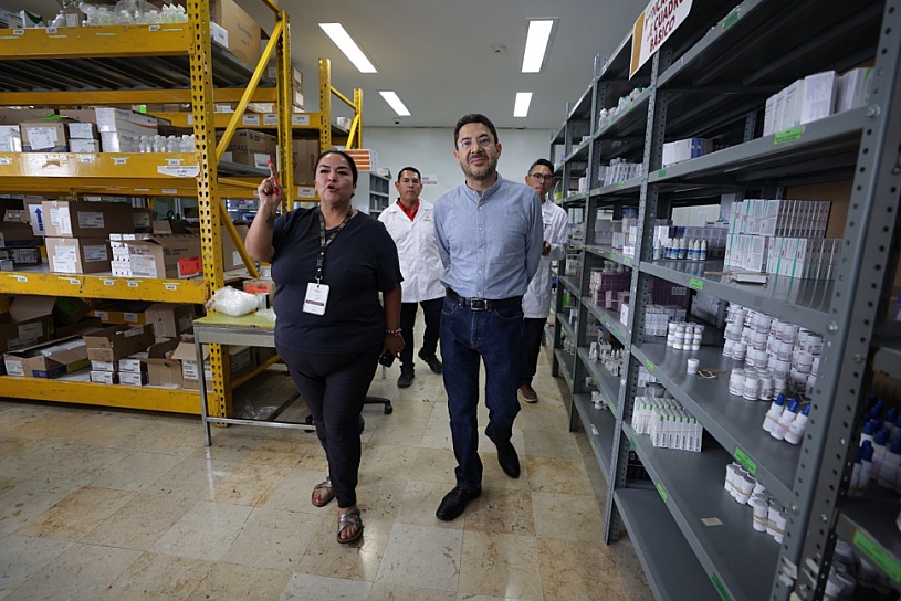 SUPERVISA MARTÍ BATRES ABASTO Y OBRAS EN HOSPITAL DEL ISSSTE