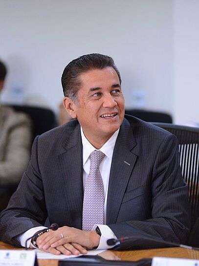 PROMUEVE CARLOS PUENTE DIÁLOGO Y PLURALIDAD DESDE MESA DIRECTIVA