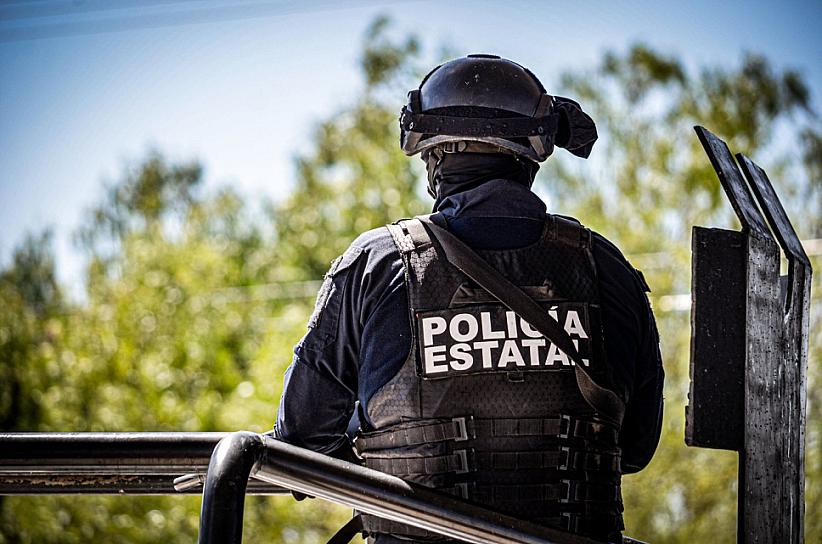 APREHENDE METROPOL A UN HOMBRE POR CONDUCIR UNA MOTO CON REPORTE DE ROBO 