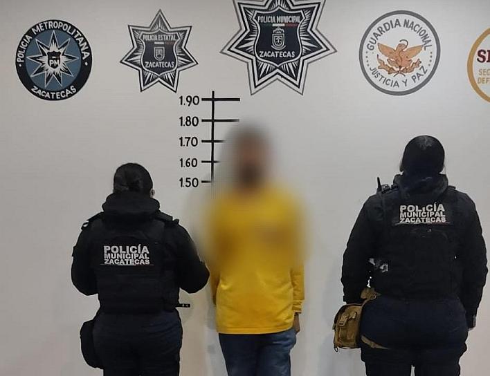 APREHENDEN A HOMBRE POR AGREDIR A SU MUJER 