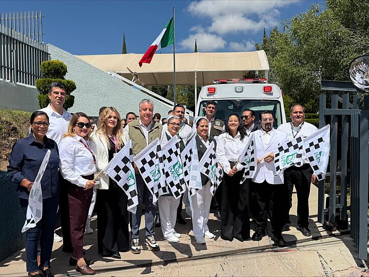 DA IMSS ZACATECAS BANDERAZO DE SALIDA A TRES NUEVAS AMBULANCIAS