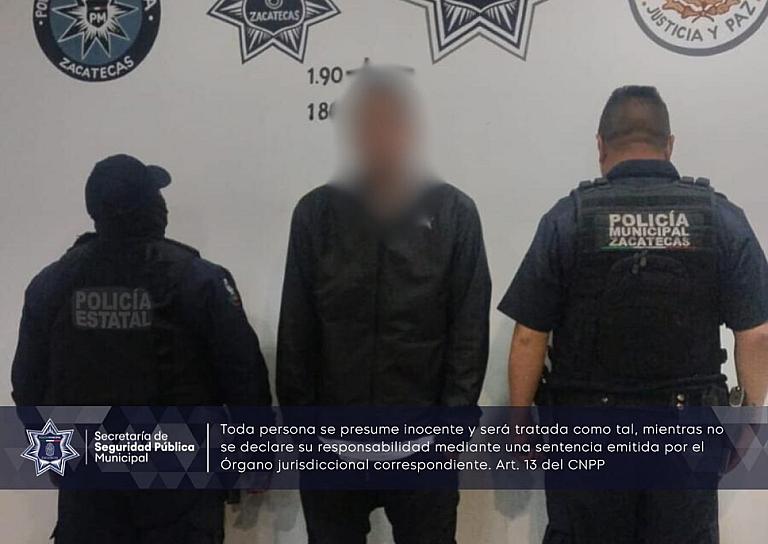 APREHENDEN A UN HOMBRE POR NARCOMENUDEO