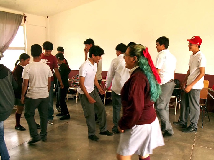 LLEGAN TALLERES DE TEATRO A ESCUELAS DE VALPARAÍSO