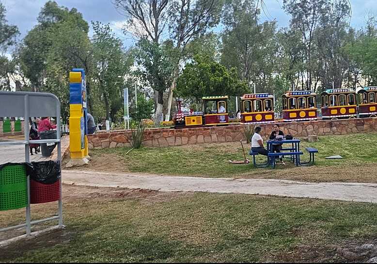 PIDEN CUIDAR INSTALACIONES DEL PARQUE LA LAGUNILLA EN FRESNILLO