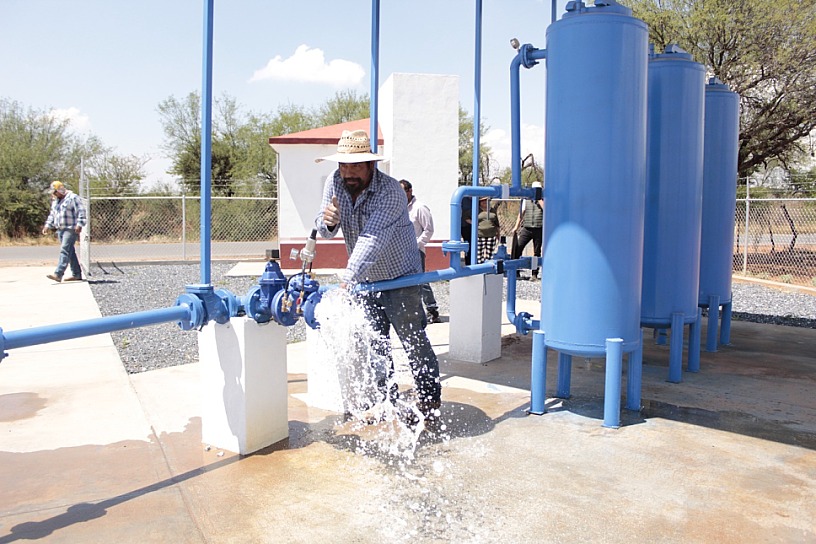 GARANTIZA DMA ACCESO AL AGUA POTABLE A FAMILIAS ZACATECANAS