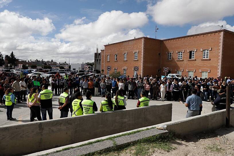REDUCEN TRABAJADORES DEL AYUNTAMIENTO TIEMPO DE EVACUACIÓN EN FRESNILLO